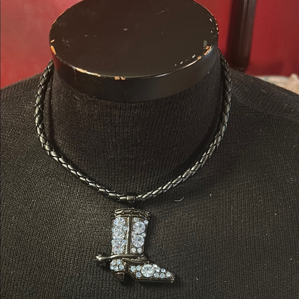Sparkling Boot Pendant‎ Necklace
